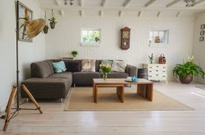 Staging your FL home to boost the price- a home